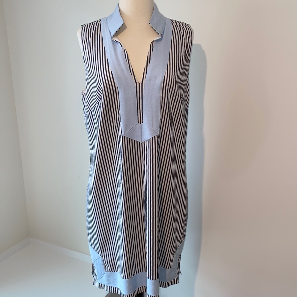 Brand new with tags Sail to Sable navy and white stripe dress. Fully lined, L